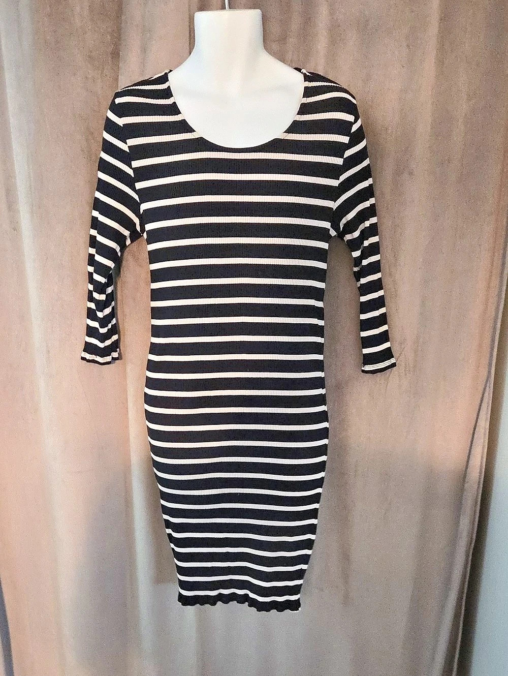 Torrid Striped Mini Dress in Black & White Size 4 Bodycon Style